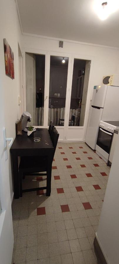 Peaceful Apartment At Lyon 7 Exteriör bild